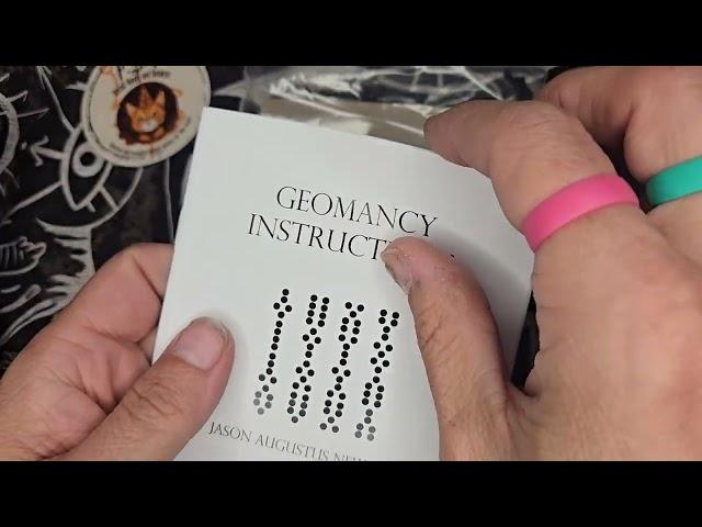 Geomancy and Runic Dice by Jason Augustus Newcomb ~Deck Flip Through~