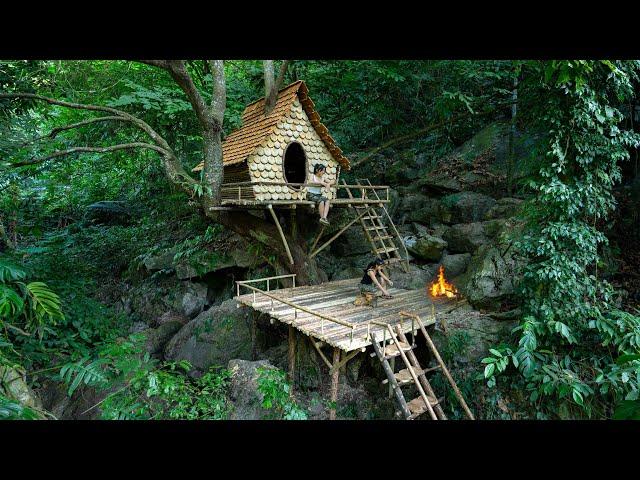Building a 2-Story Wooden House on a Tall Tree - Wood Flooring/ No Blueprint, No Problem. Part 4