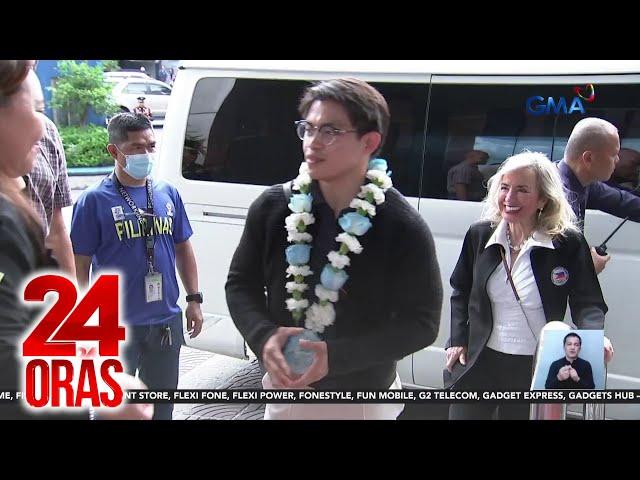 Double Olympic gold medalist Carlos Yulo, mainit na sinalubong sa GMA Network | 24 Oras