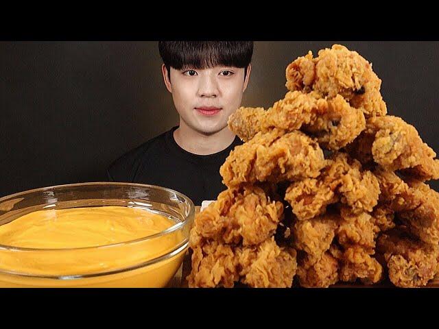 빠삭한 후라이드 치킨 먹방(Feat. 치즈소스) BHC FRIED CHICKEN & CHEESE SACUE ASMR MUKBANG チキン ไก่ทอด