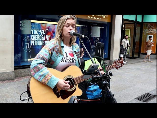 Michael Jackson (Human Nature) Brilliantly Performed by Zoe Clarke.