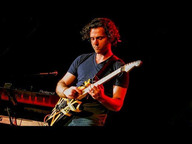 Dweezil Zappa - Eruption (Van Halen)