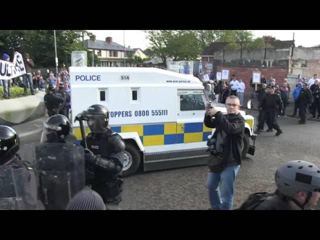 Belfast riot - Ardoyne road july 12th 2012