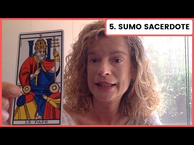 5. EL SUMO SACERDOTE o HIEROFANTE  - Significado y Combinaciones  [CURSO TAROT ONLINE]