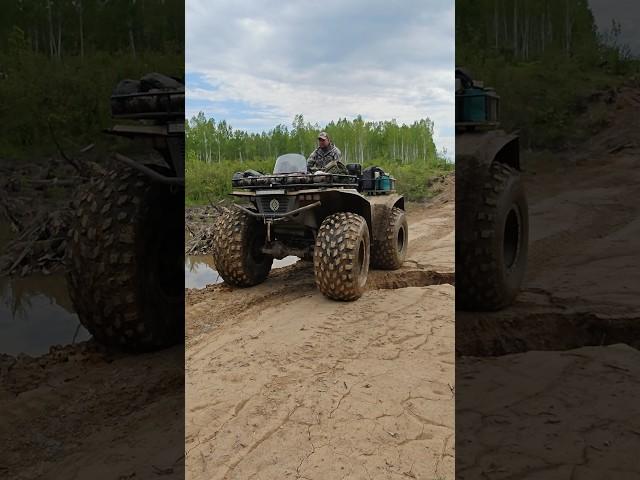 Профи в деле. #вездеход27 #азимут #offroad #дальнийвосток #бездорожье #грязь #вездеход #работа