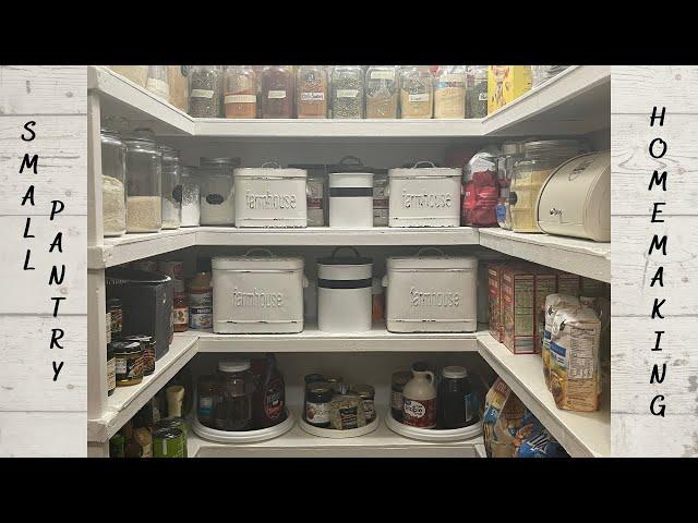 SMALL PANTRY TOUR | HOMEMAKING | HOMESTEAD