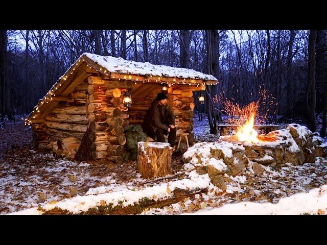 Solo Bushcraft Shelter Camping in the Snow