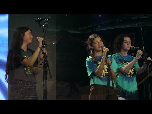 "Bridge Over Troubled Water" performed by the Barton Hills Choir