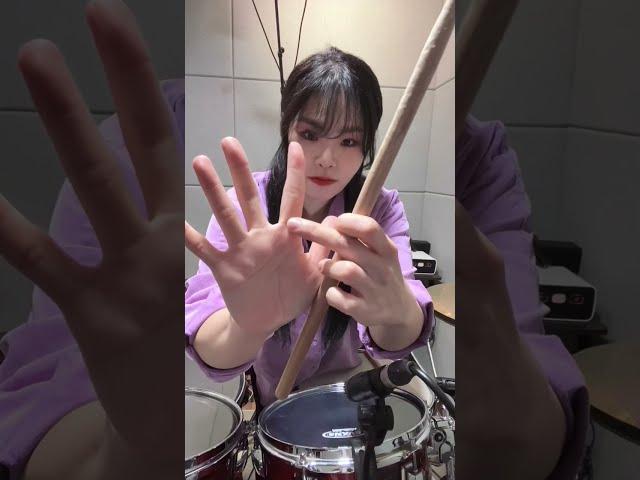 1분안에 드럼 배우기 가능!? (드럼스틱 잡는 법 , 싱글스트로크)