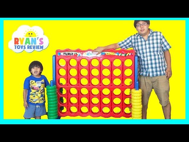 GIANT CONNECT 4 FAMILY GAME NIGHT!