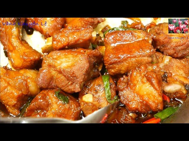 Sườn Heo Kho Nước Mắm - Cách Kho Thịt Sườn thơm ngon thấm vị, Braised pork ribs by Vanh Khuyen