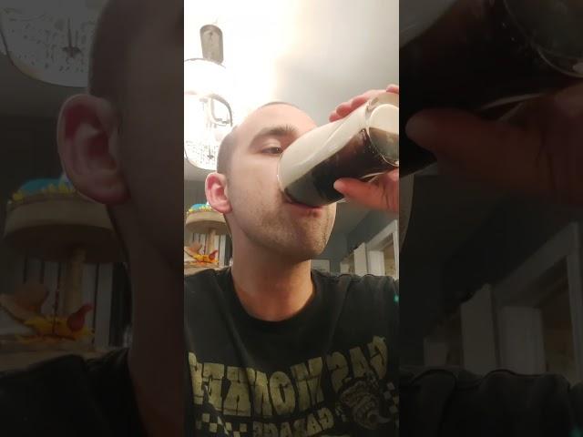 Guinness Irish Beer Chug #guinness #shorts #viral #beer #beerchug