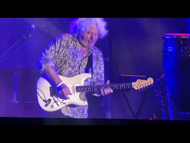 Toto "Little Wing" Steve Lukather on Jeff Beck's Strat at the Hollywood Bowl! 09/01/24