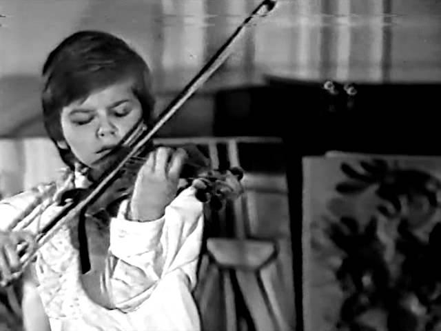 Kirill Troussov Age 5 plays Kreisler