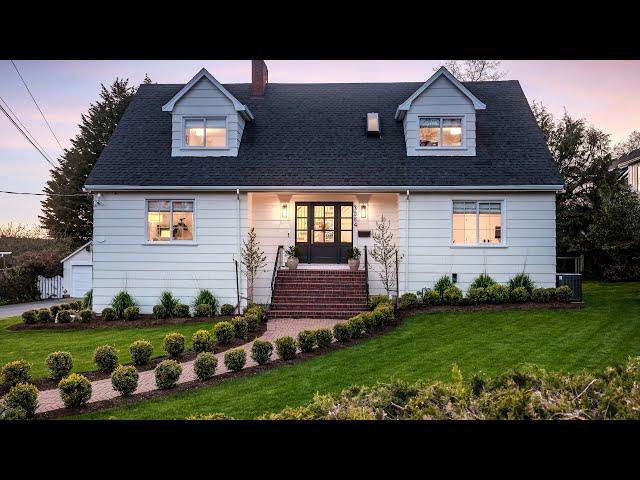 Beautifully Renovated Character Home located on the Uplands border of #oakbay #victoriabc