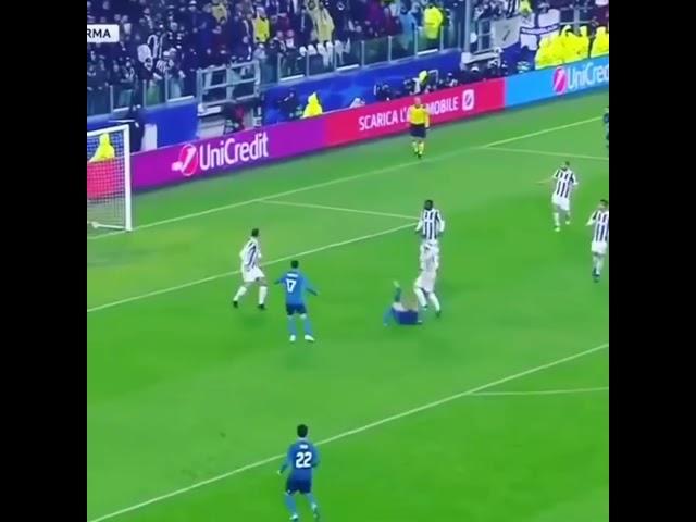 Ronaldo vs Eren Derdiyok