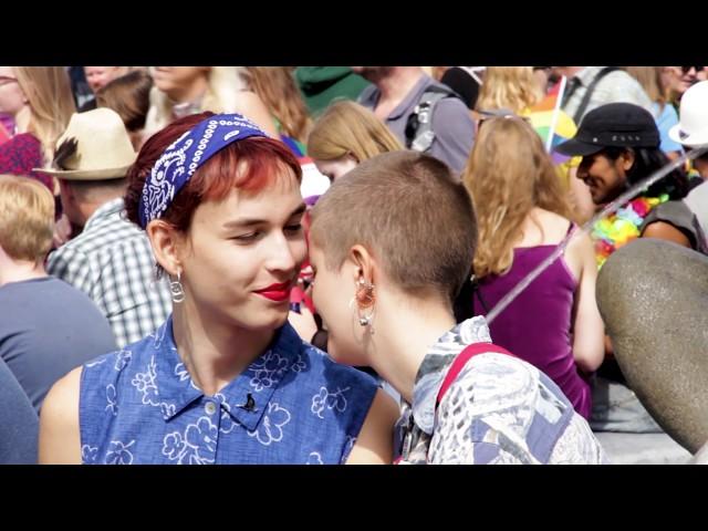 Kisses from Copenhagen Pride