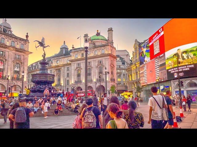 A Beautiful Dusk Evening Walk in Central London  4K HDR Binaural