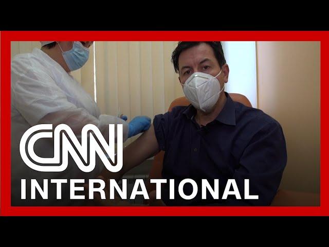 CNN reporter receives Russia's Sputnik V vaccine