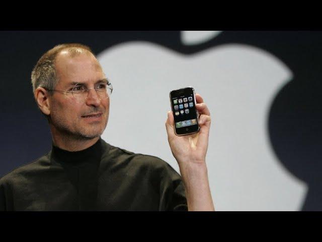 Steve Jobs stellt das erste iPhone vor