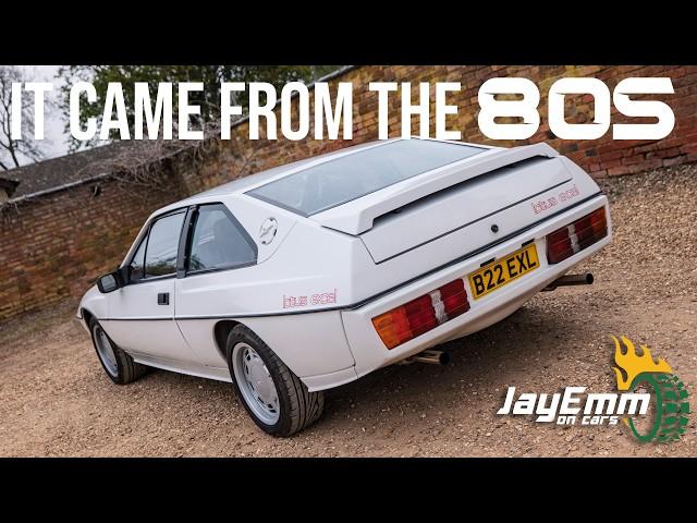 The Daily Sports Car That Could Beat a Porsche Most People Haven't Heard Of (The Lotus Excel)