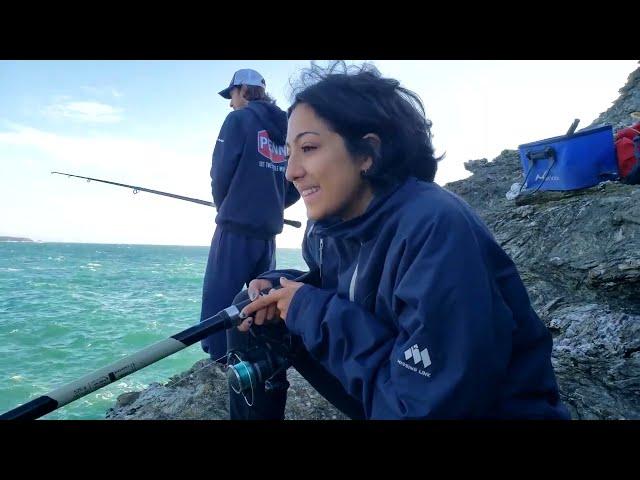 On essaie de pêcher le repas du soir (pêche en mer aux appâts )