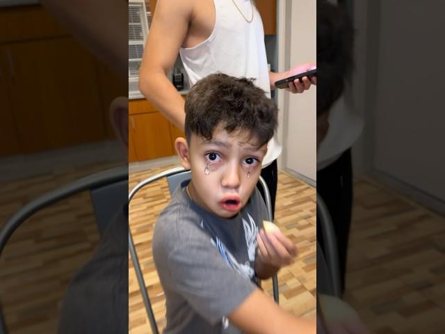 EVRYONE IS CRYING 