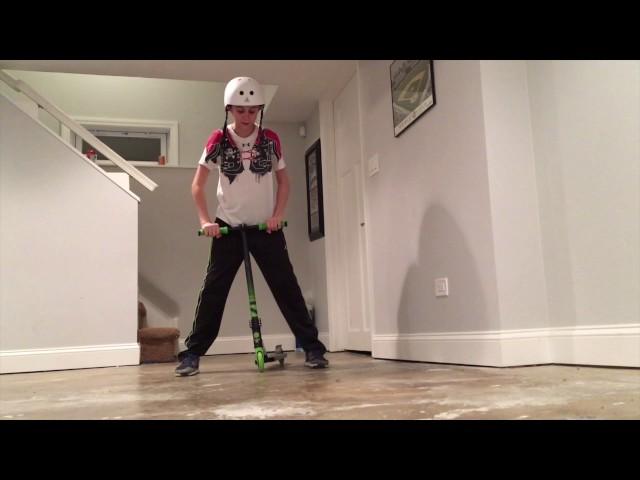 How to Tailwhip on a scooter. (Goofy and normal)