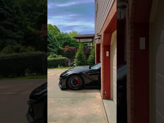 The beastly Corvette ZR1 emerges from its cave!