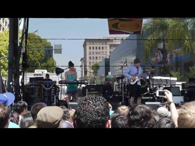 Ozma at Make Music Festival in Pasadena: Underneath My Tree