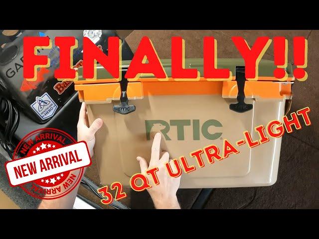 The *NEW* RTIC 32q Ultra-Light Series Cooler Best Boat Cooler Yet? Unboxing and Review..