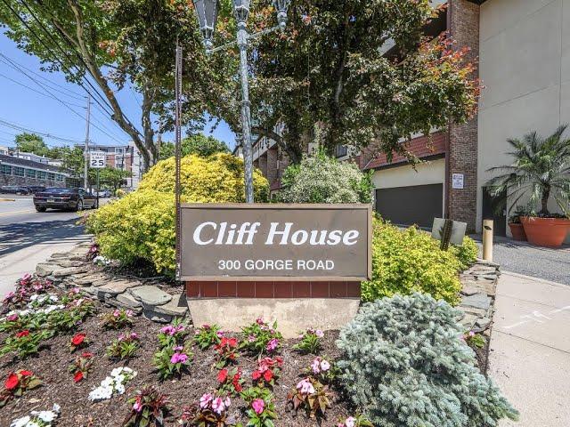 For Sale - 300 Gorge Road, Cliffside Park, NJ 07010