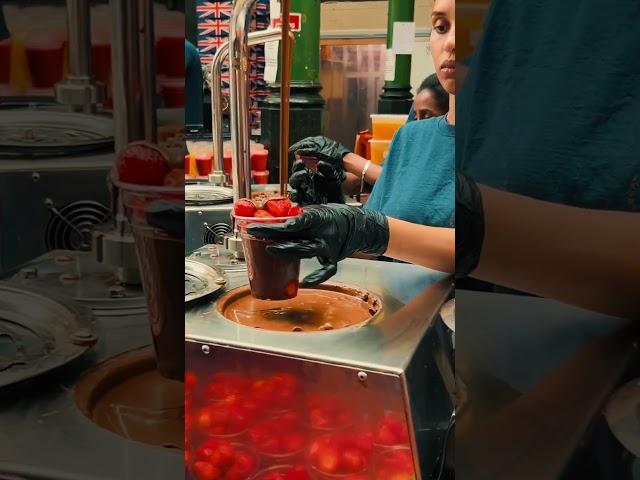 Chocolate strawberry | Borough market