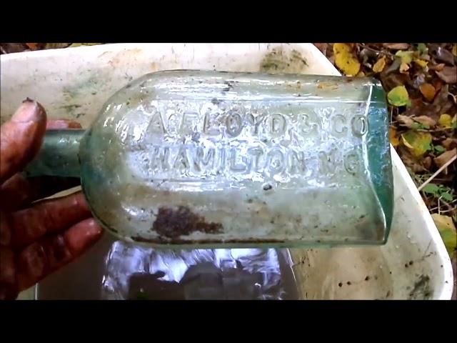 Digging a $4,000 Flask, The Best Antique Bottle I ever found.