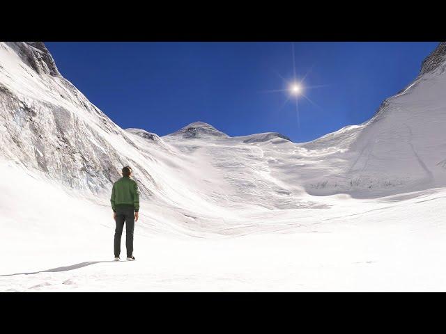 I Walked to the Top of Mount Everest in Microsoft Flight Simulator 2024