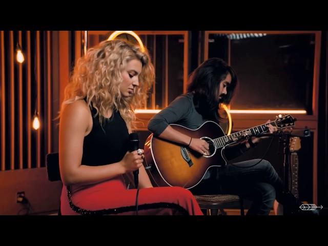 Tori Kelly - Sorry Would Go A Long Way (Live from Capitol Studios)