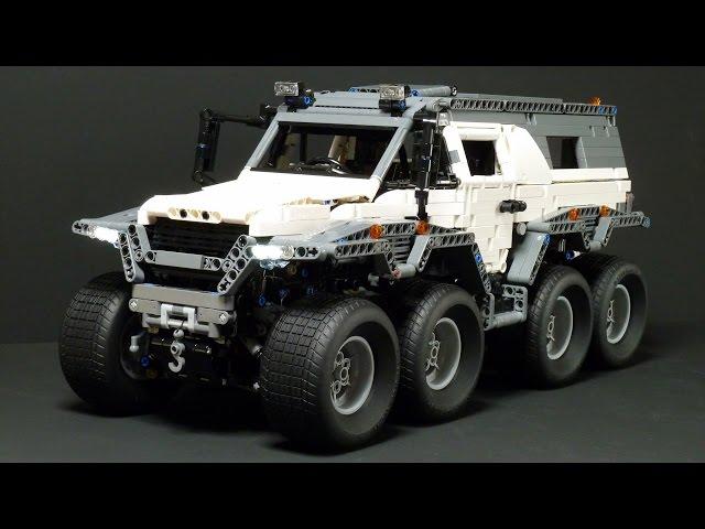 LEGO Technic Avtoros Shaman 8x8 with SBrick