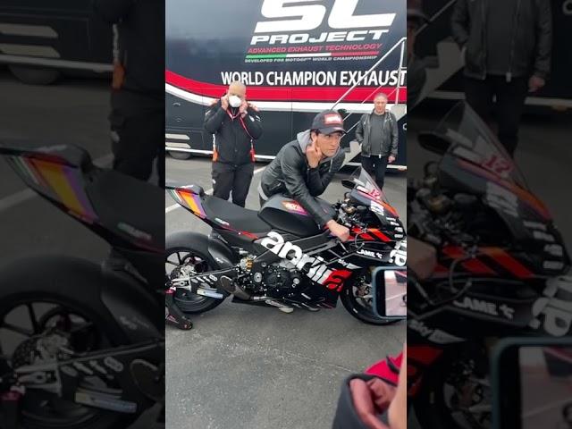 Aprilia all stars 2022 Misano - Lorenzo Savadori tries SC project exhaust on RSV4!! #shorts