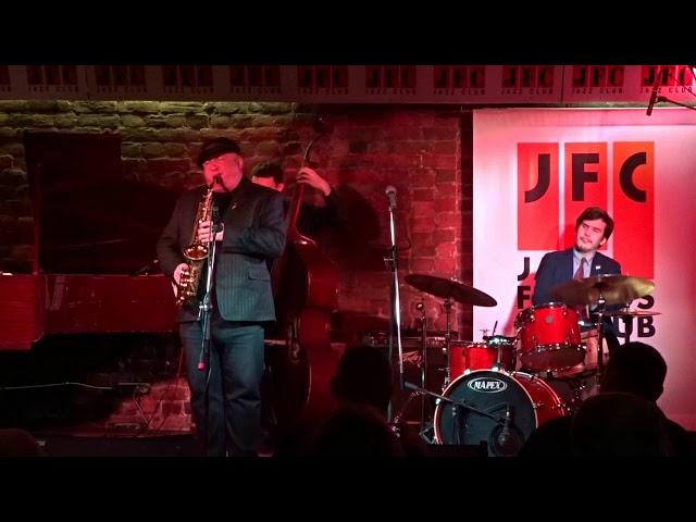 Robert Anchipolovsky & Jazz Classic Trio Live At JFC Jazz Club