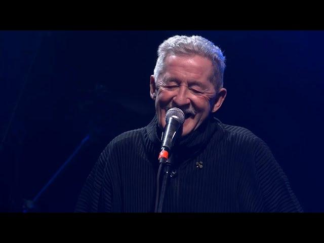 Scullion - I Need My Girl (The National Cover) Live at the RTÉ Folk Awards