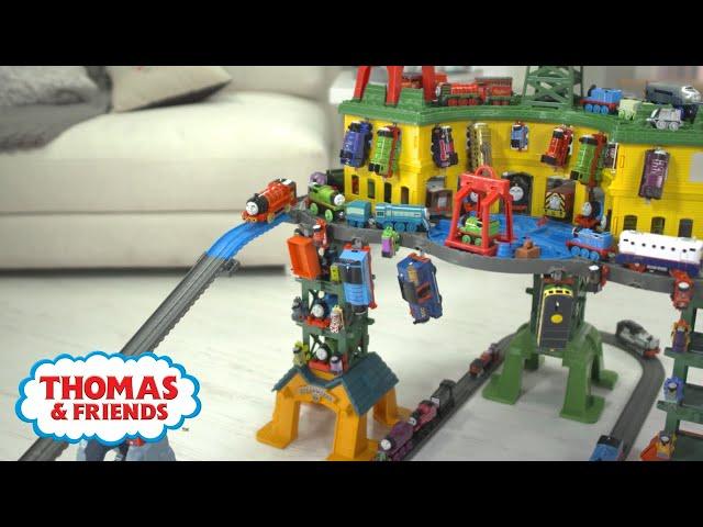 How to Assemble Thomas & Friends Super Station | Toys | Thomas & Friends