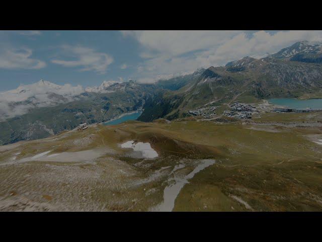 Cloudy FPV Drone line in Tignes