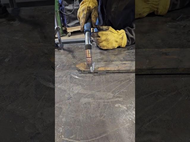 How to weld a V groove with half inch carbon steel