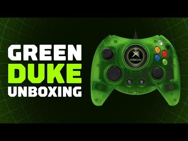 Unboxing the New Green Xbox One Duke Controller
