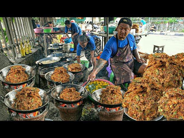 CUMA NASI TELUR OMSET UGAL-UGALAN ANTRIANNYA NONSTOP!!!1000 TELUR LUDES TIAP HARI- WARUNG MBAK YUNI