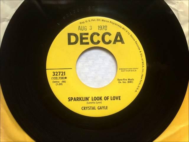 I Cried (The Blue Right Out of My Eyes) - Sparklin Look Of Love , Crystal Gayle , 1970