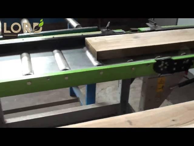 Austra Band saw for cutting American Oak timber to lamellas