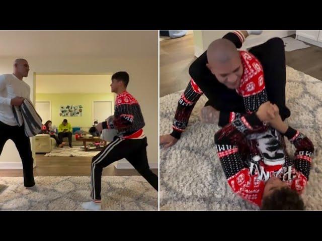 ALEX PEREIRA SCRAPS HIS SONS ON CHRISTMAS