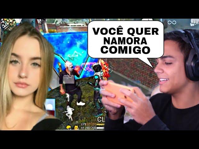 FREITAS PEDE UMA ALEATÓRIA EM NAMORO AO VIVO, VEJA COMO FOI ️ free fire #freitas