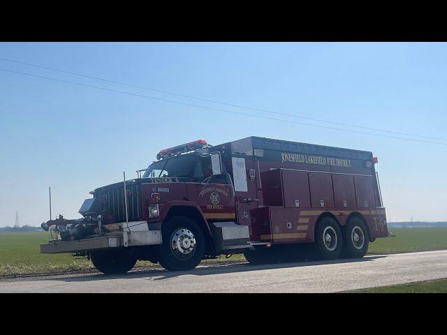 Jonesfield Lakefield MI Fire District T-6 & T-3 Responding (BARN FIRE) Mutual Aid